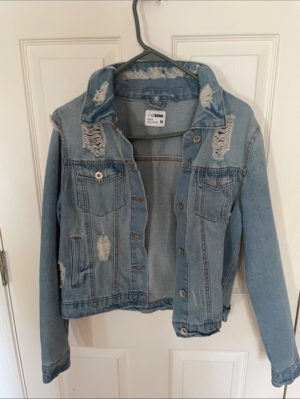 CiSono Light Blue Distressed Denim Trucker Jacket medium